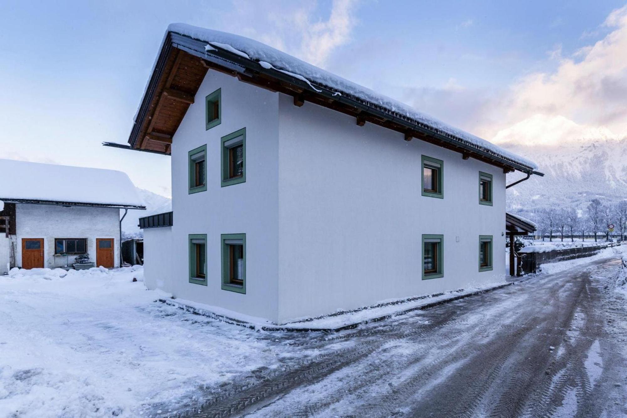 Holiday Home, Штрас-им-Циллерталь Экстерьер фото